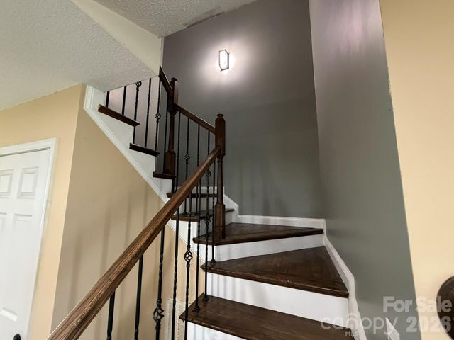 1072 Fox Chase Court, Salisbury, NC 28146