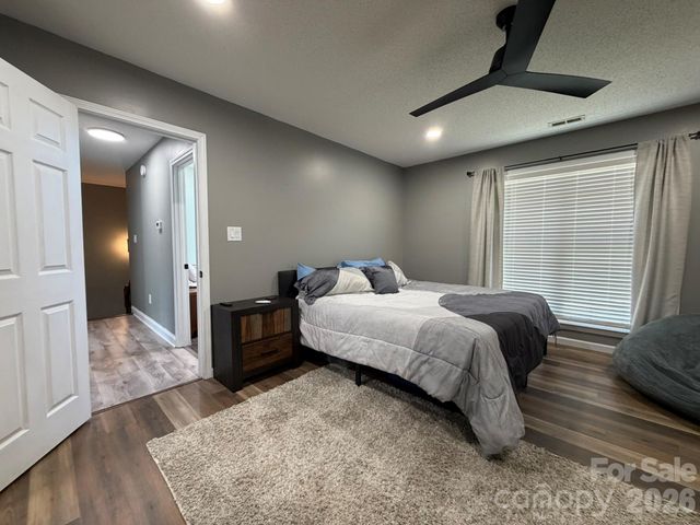 1072 Fox Chase Court, Salisbury, NC 28146