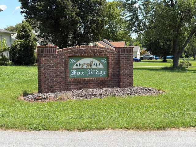 1072 Fox Chase Court, Salisbury, NC 28146