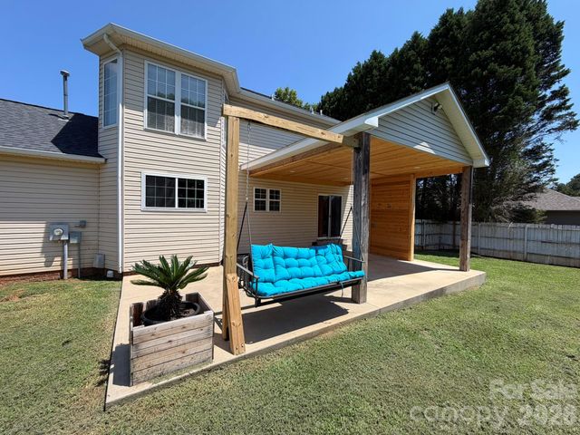 1072 Fox Chase Court, Salisbury, NC 28146