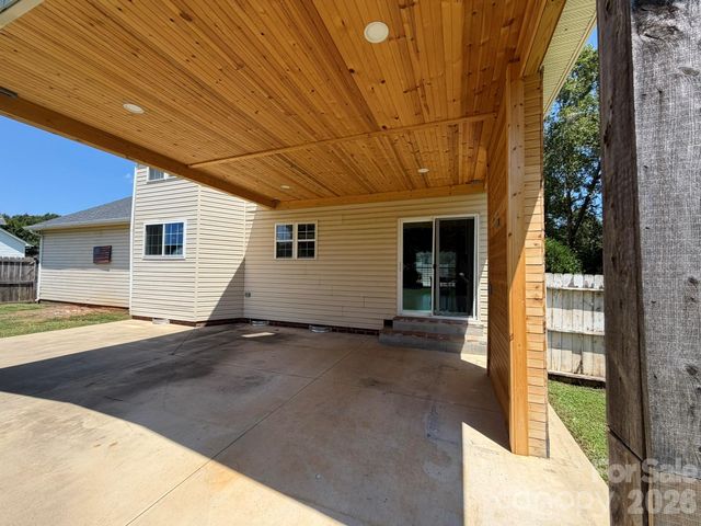 1072 Fox Chase Court, Salisbury, NC 28146