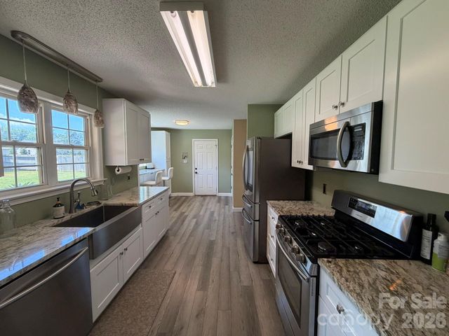 1072 Fox Chase Court, Salisbury, NC 28146
