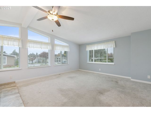 5701 Ne ST JOHNS Rd 58, Vancouver, WA 98661