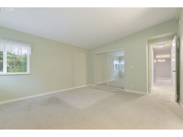 5701 Ne ST JOHNS Rd 58, Vancouver, WA 98661