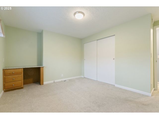 5701 Ne ST JOHNS Rd 58, Vancouver, WA 98661