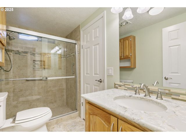 5701 Ne ST JOHNS Rd 58, Vancouver, WA 98661