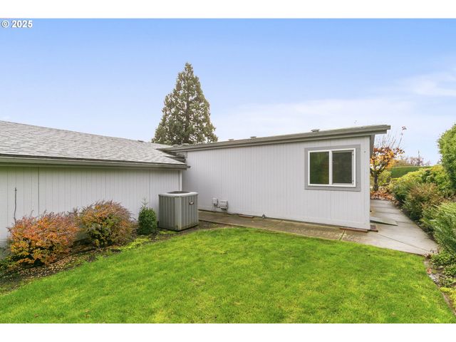 5701 Ne ST JOHNS Rd 58, Vancouver, WA 98661