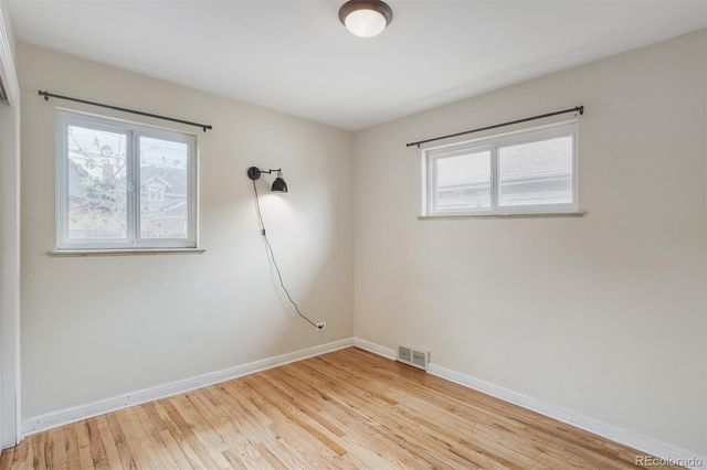 181 S Holly Street, Denver, CO 80246