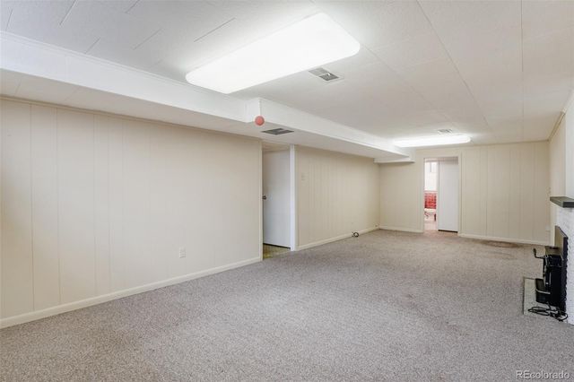 181 S Holly Street, Denver, CO 80246