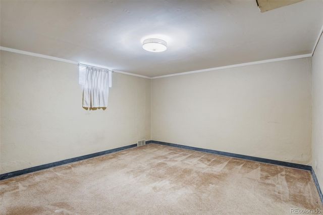 181 S Holly Street, Denver, CO 80246
