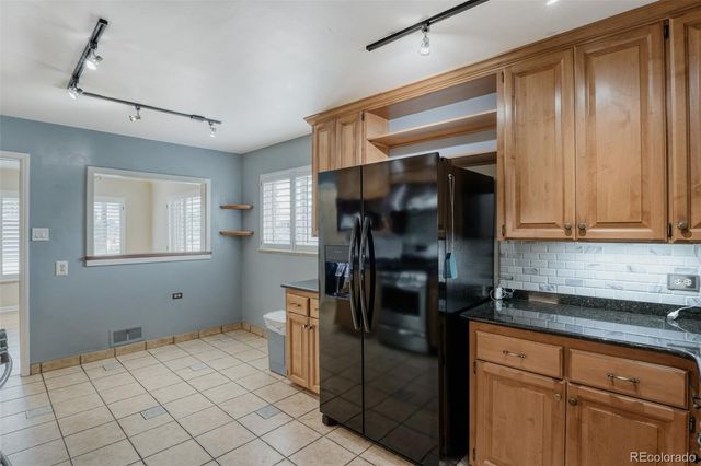 181 S Holly Street, Denver, CO 80246
