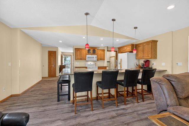 321 Devlin Circle, Cedar Falls, IA 50613