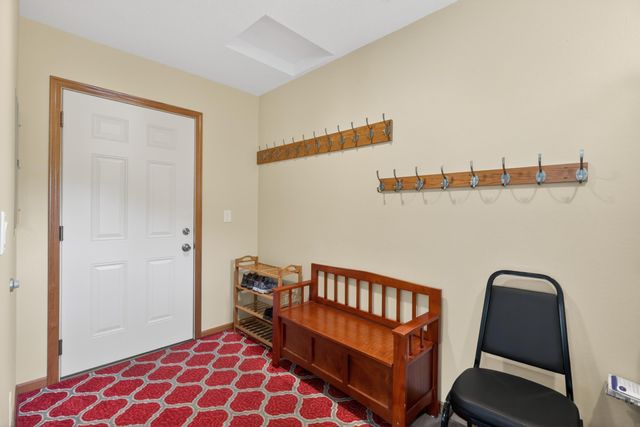 321 Devlin Circle, Cedar Falls, IA 50613