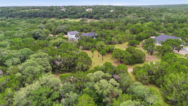 30 Meadow Oak CT, Wimberley, TX 78676