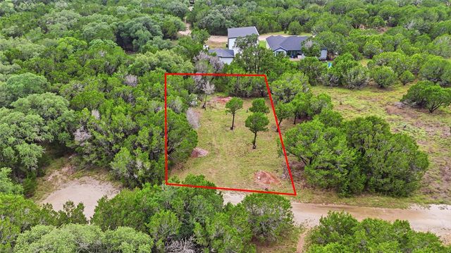 30 Meadow Oak CT, Wimberley, TX 78676