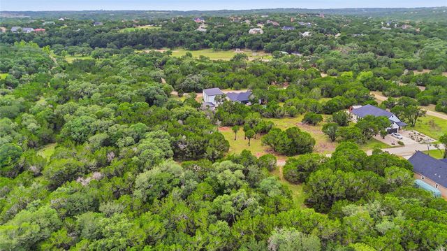 30 Meadow Oak CT, Wimberley, TX 78676