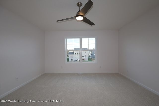 15195 Nottingham Fields Parkway, Lansing, MI 48906