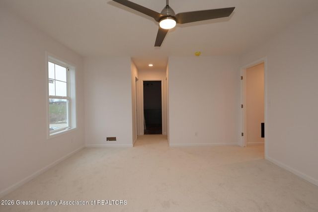 15195 Nottingham Fields Parkway, Lansing, MI 48906