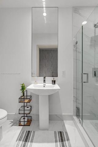 801 S Miami Ave 5206, Miami, FL 33130