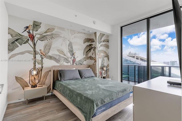 801 S Miami Ave 5206, Miami, FL 33130