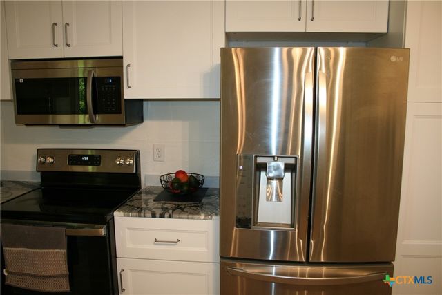 1611 N 10th Street, Killeen, TX 76541