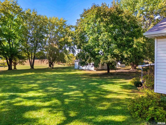 1072 Joni Drive, Knoxville, IL 61448