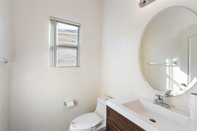 10486 Whitecrown Circle, Corona, CA 92883