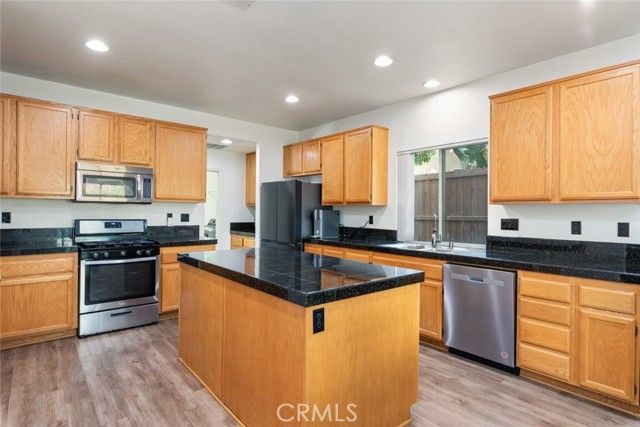 10486 Whitecrown Circle, Corona, CA 92883