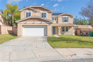 10486 Whitecrown Circle, Corona, CA 92883