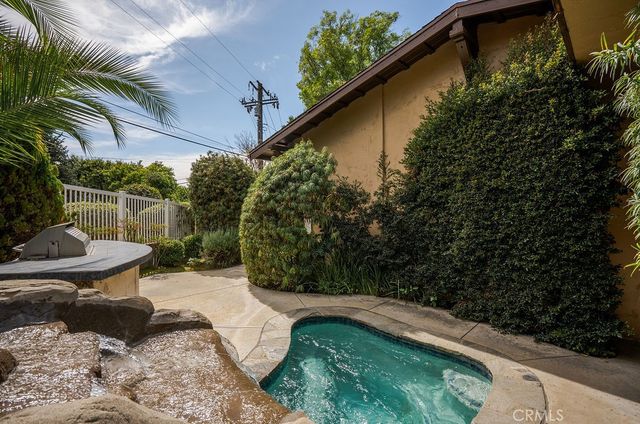 235 Spinks Canyon Road, Bradbury, CA 91008