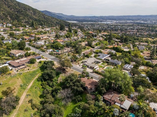 235 Spinks Canyon Road, Bradbury, CA 91008