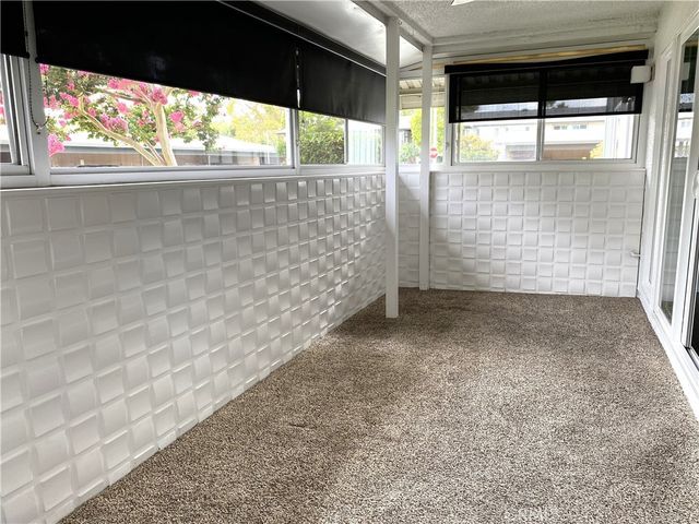1920 McKinney Way, M15-17C, Seal Beach, CA 90740