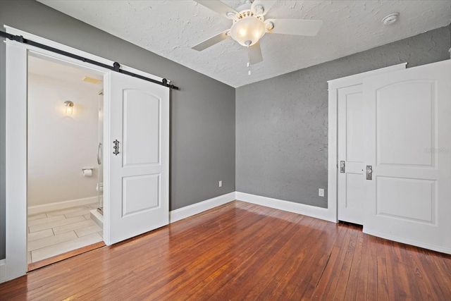2250 ARLINGTON STREET, Sarasota, FL 34239