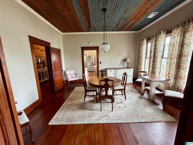 2010 HIGH SCHOOL ROAD, Hueytown, AL 35023