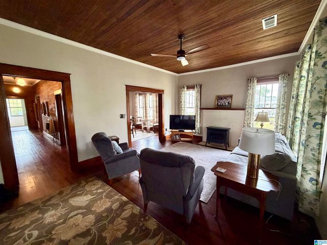 2010 HIGH SCHOOL ROAD, Hueytown, AL 35023