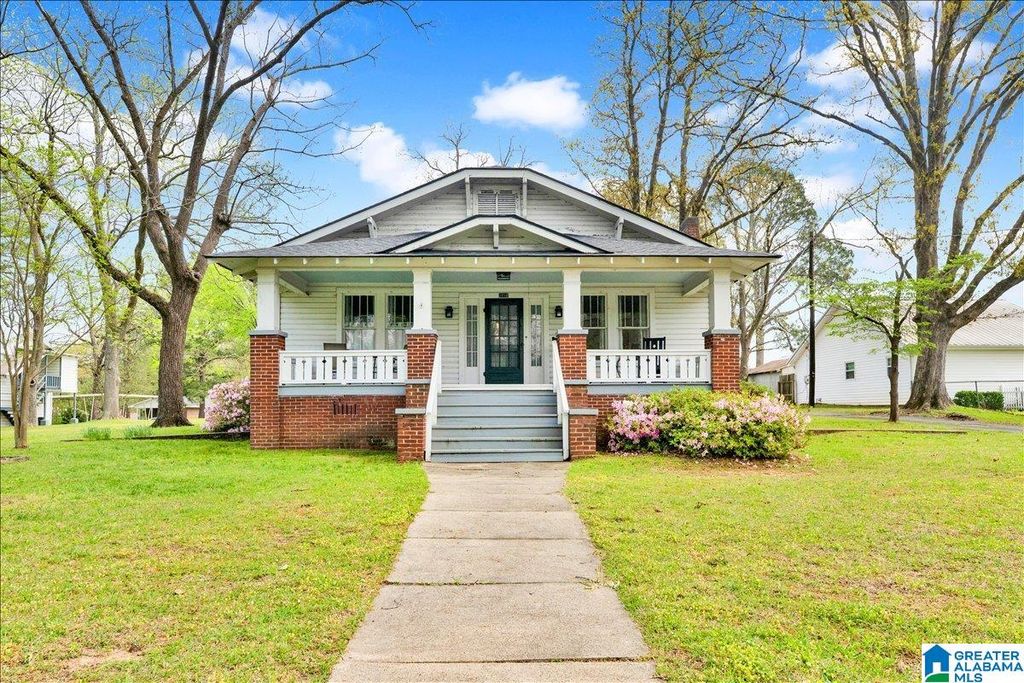 2010 HIGH SCHOOL ROAD, Hueytown, AL 35023