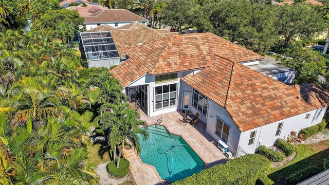 4123 W Lake Estates Dr, Davie, FL 33328