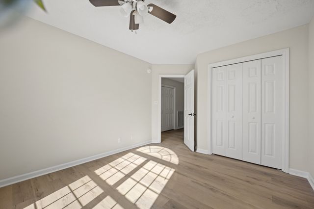 3993 Castle Bar, Clarksville, TN 37040