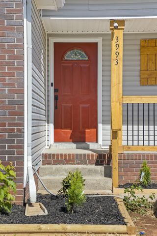 3993 Castle Bar, Clarksville, TN 37040