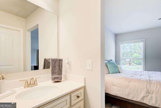 49 Hodges Street, Newnan, GA 30263