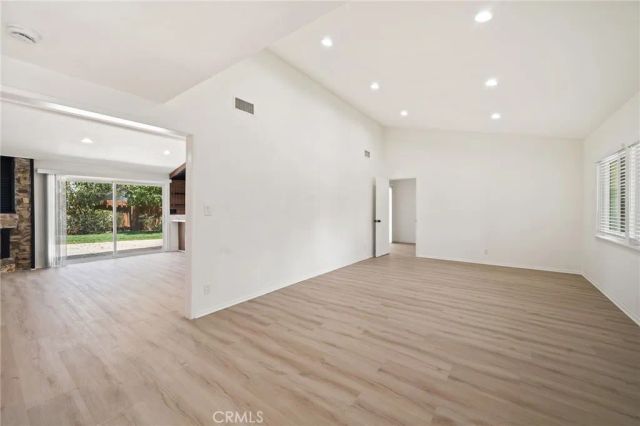 22231 Marlin, Canoga Park, CA 91303