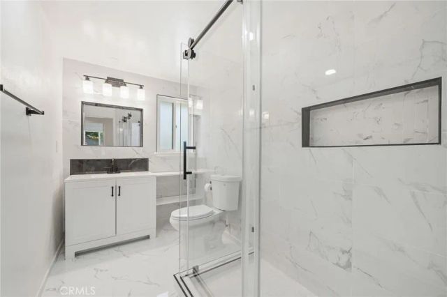 22231 Marlin, Canoga Park, CA 91303