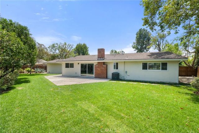 22231 Marlin, Canoga Park, CA 91303