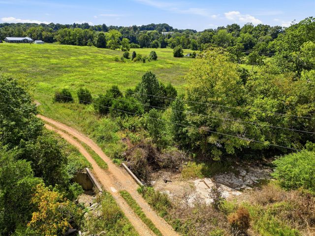 0 Herschal Lyles Rd, Westmoreland, TN 37186