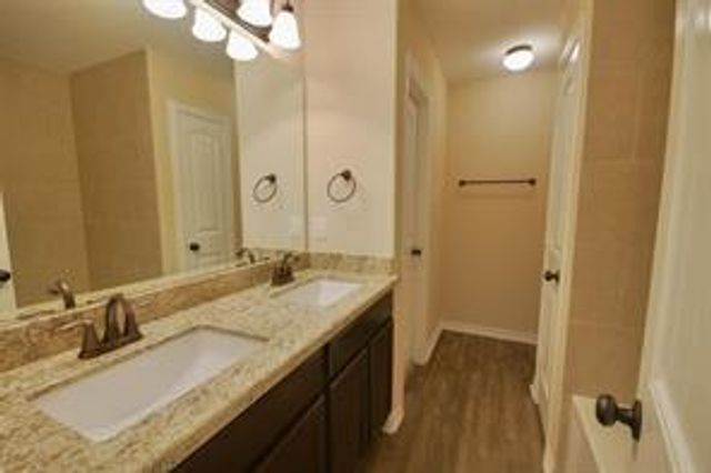 3615 Kennington Court, Huffman, TX 77336