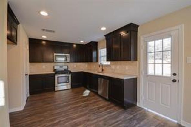 3615 Kennington Court, Huffman, TX 77336