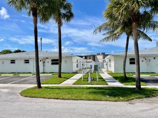 5711 NW 28th Street 5711, Lauderhill, FL 33313