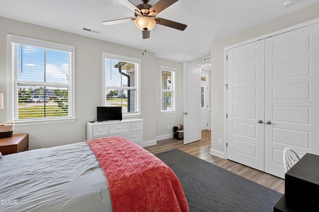 6741 Winter Garden Way, Holly Springs, NC 27540