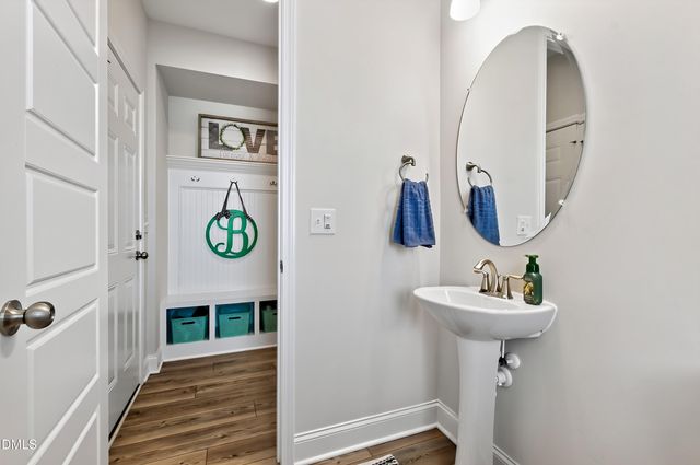 6741 Winter Garden Way, Holly Springs, NC 27540