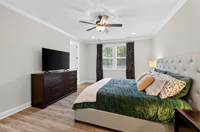 6741 Winter Garden Way, Holly Springs, NC 27540